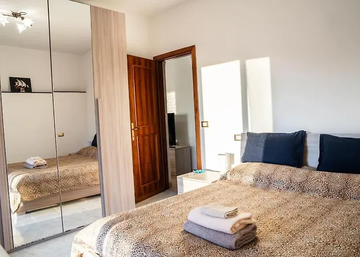 The Olive Trees- Jacuzzi-garden-wifi-barbecue-parking * Avegno