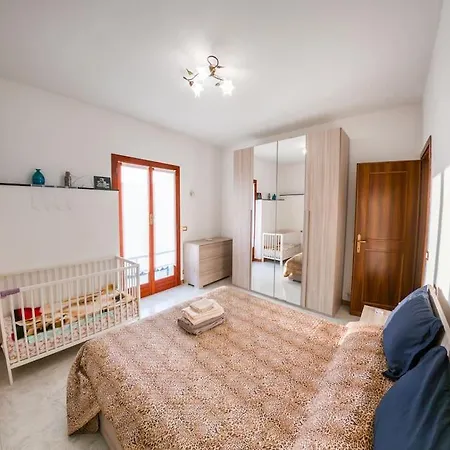 The Olive Trees- Jacuzzi-garden-wifi-barbecue-parking Holiday home *