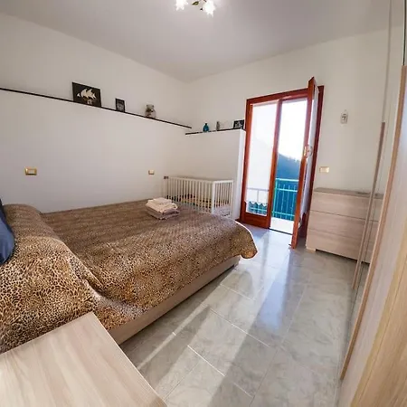 The Olive Trees- Jacuzzi-garden-wifi-barbecue-parking *